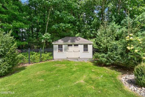 2 Lussier Drive Clifton Park NY 12065