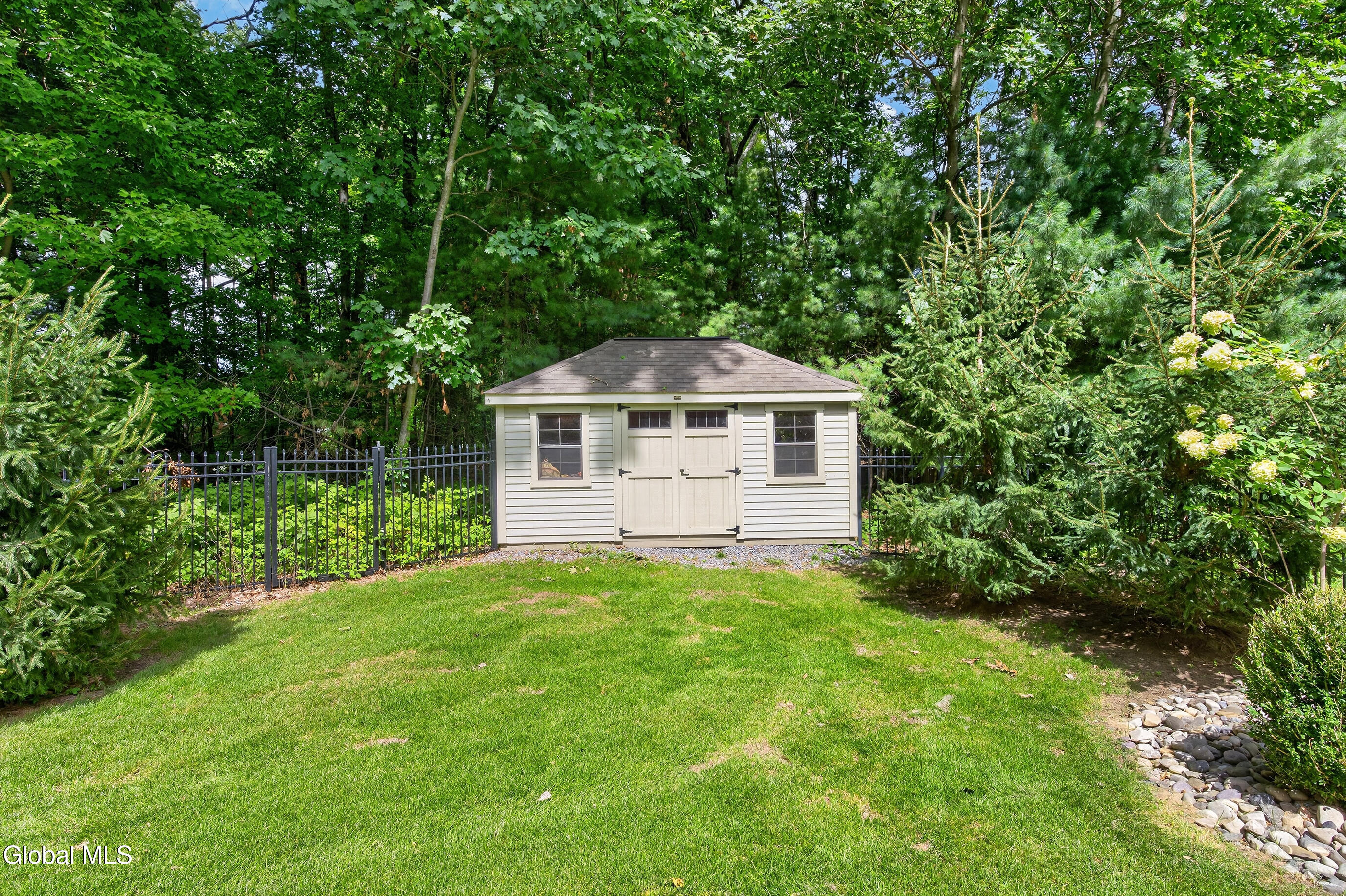 2 Lussier Drive Clifton Park NY 12065