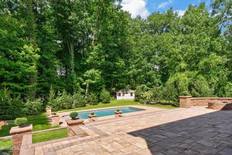 2 Lussier Drive Clifton Park NY 12065
