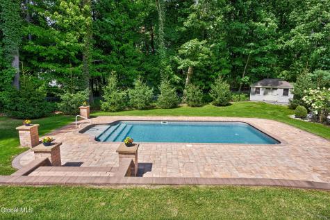 2 Lussier Drive Clifton Park NY 12065