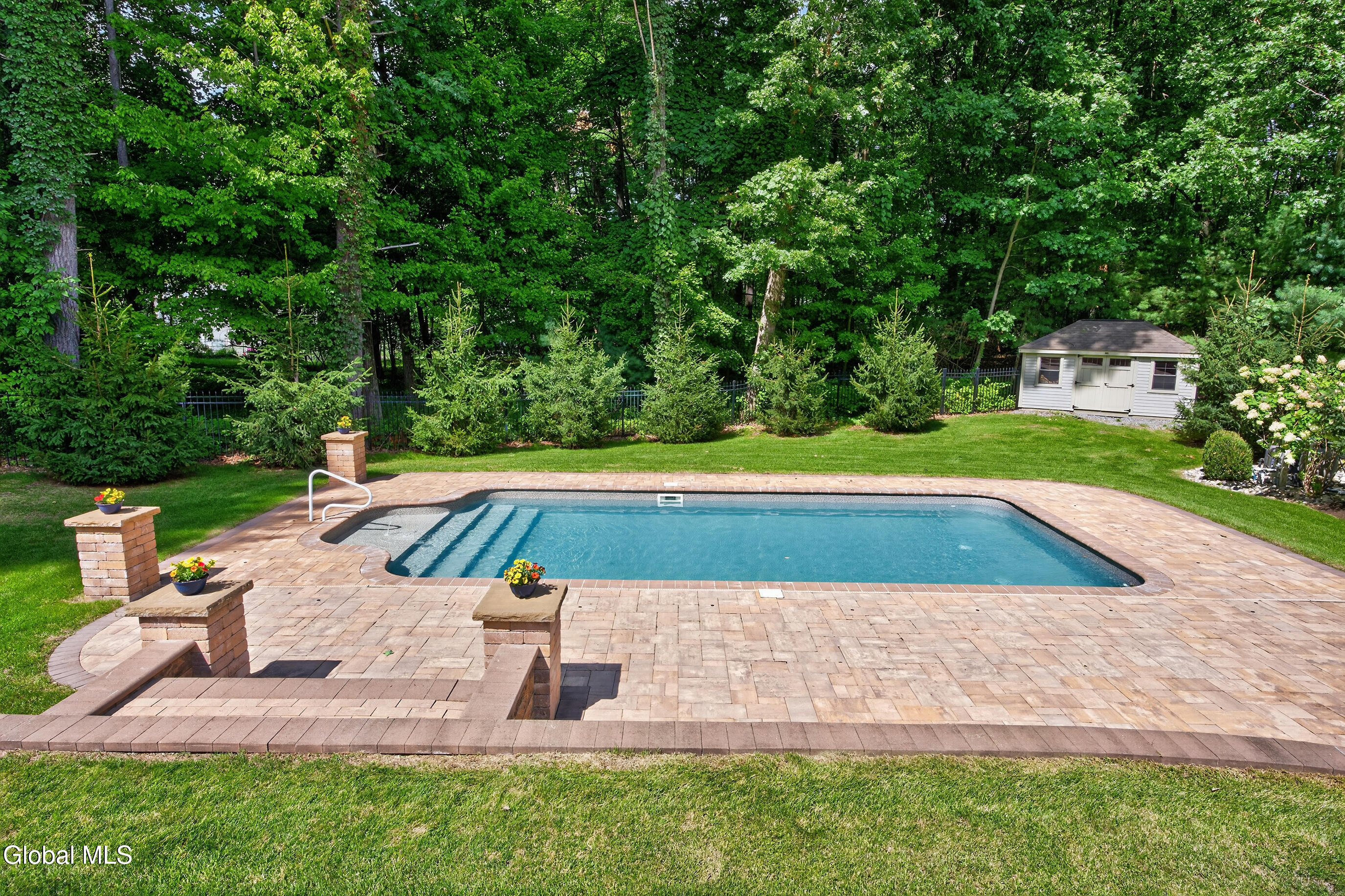 2 Lussier Drive Clifton Park NY 12065