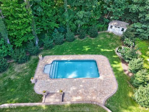 2 Lussier Drive Clifton Park NY 12065