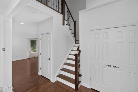 2 Lussier Drive Clifton Park NY 12065