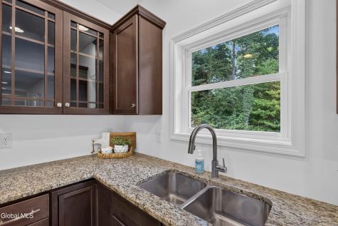 2 Lussier Drive Clifton Park NY 12065
