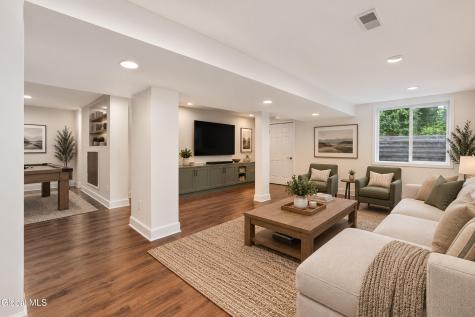 2 Lussier Drive Clifton Park NY 12065