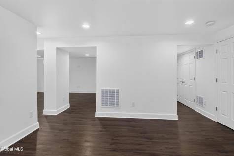 2 Lussier Drive Clifton Park NY 12065