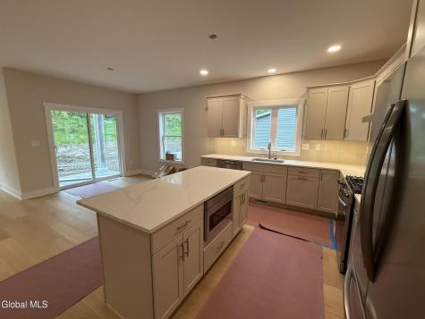 16 Quail Run Voorheesville NY 12186