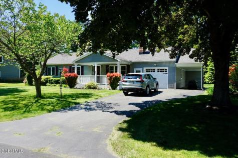 12 Wheeler Drive Ballston Lake NY 12019