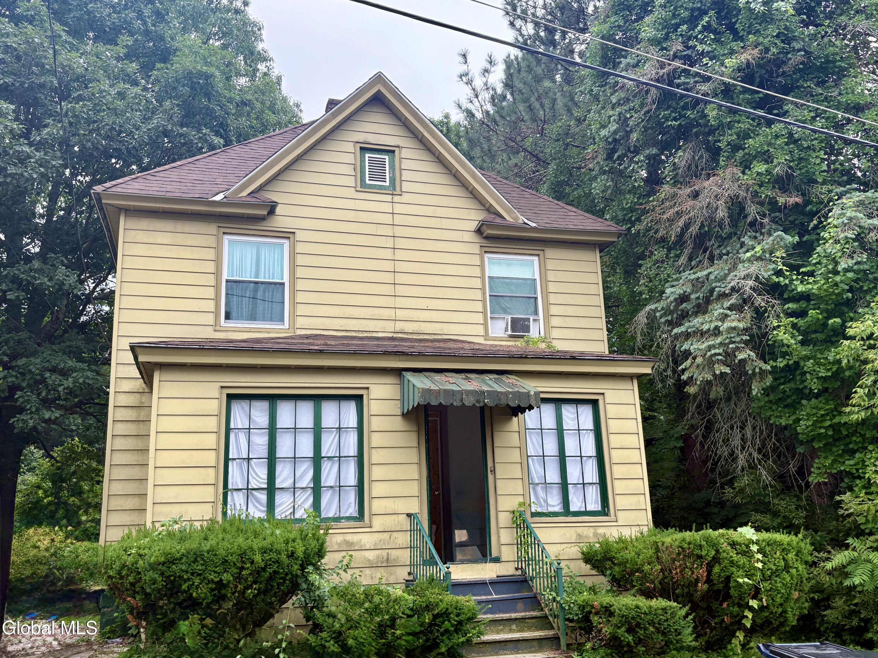 36 Eagle Street Gloversville NY 12078