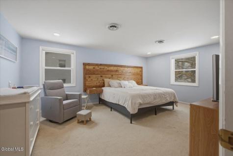 53 Brookline Drive Clifton Park NY 12065