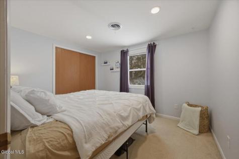 53 Brookline Drive Clifton Park NY 12065