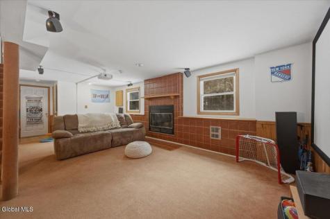 53 Brookline Drive Clifton Park NY 12065