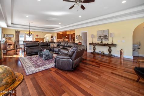 89 Knapp Road Malta NY 12020
