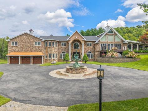 89 Knapp Road Malta NY 12020