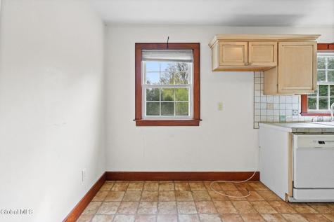 926 Saratoga Road Ballston Lake NY 12019