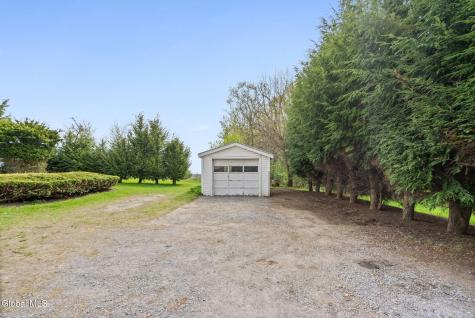 926 Saratoga Road Ballston Lake NY 12019