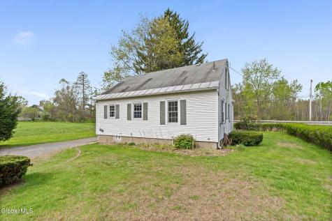 926 Saratoga Road Ballston Lake NY 12019