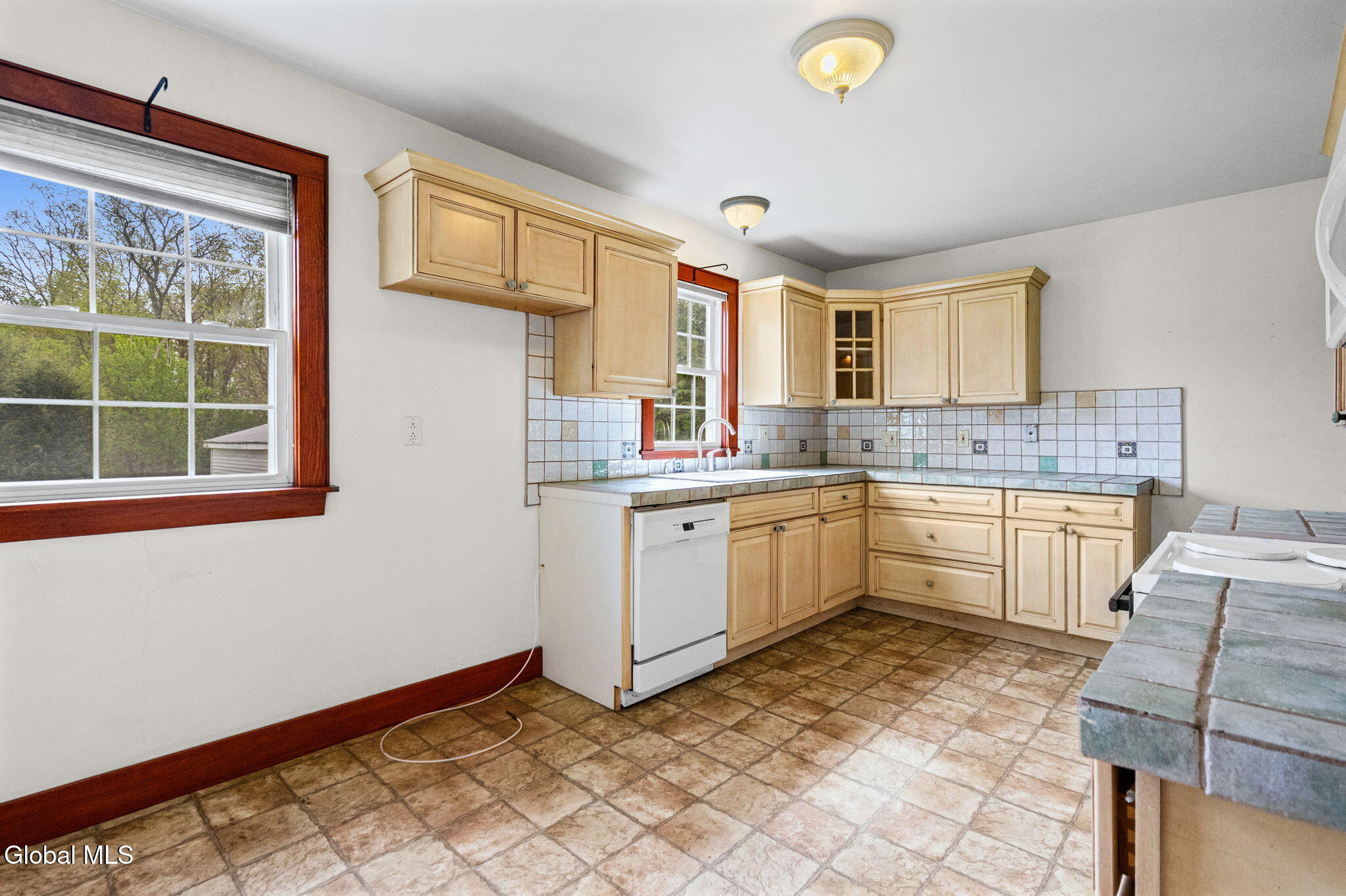 926 Saratoga Road Ballston Lake NY 12019