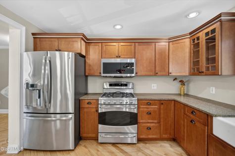 901 Londonderry Court Schenectady NY 12309