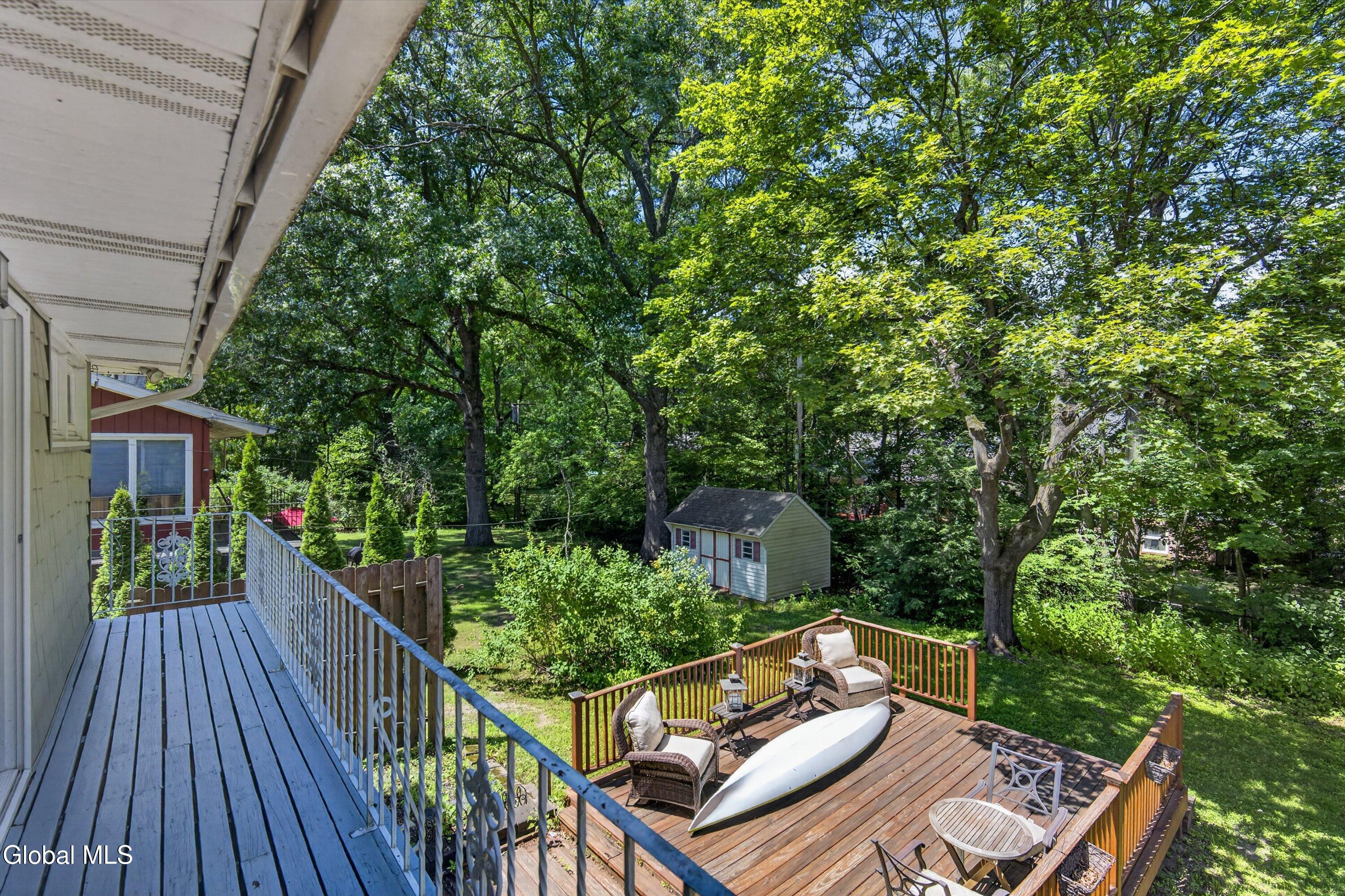 901 Londonderry Court Schenectady NY 12309