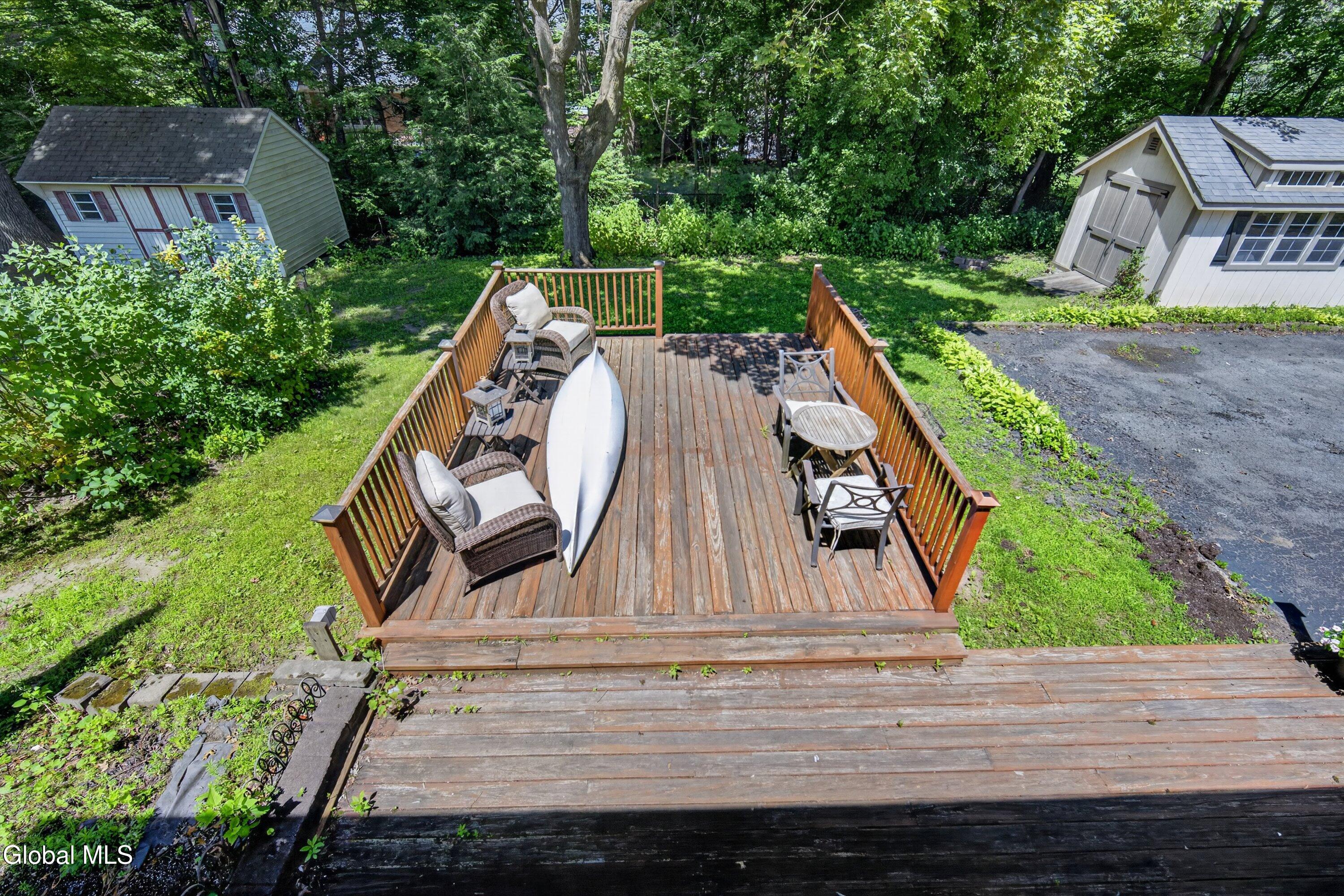 901 Londonderry Court Schenectady NY 12309