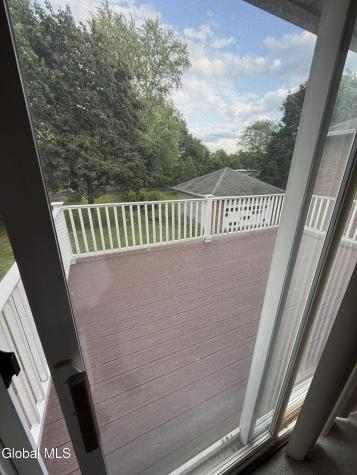 6 Pine Street Guilderland NY 12203