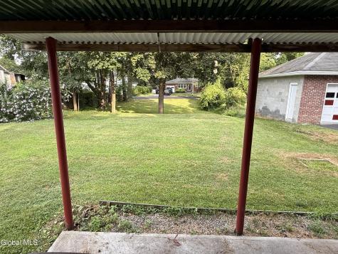 6 Pine Street Guilderland NY 12203