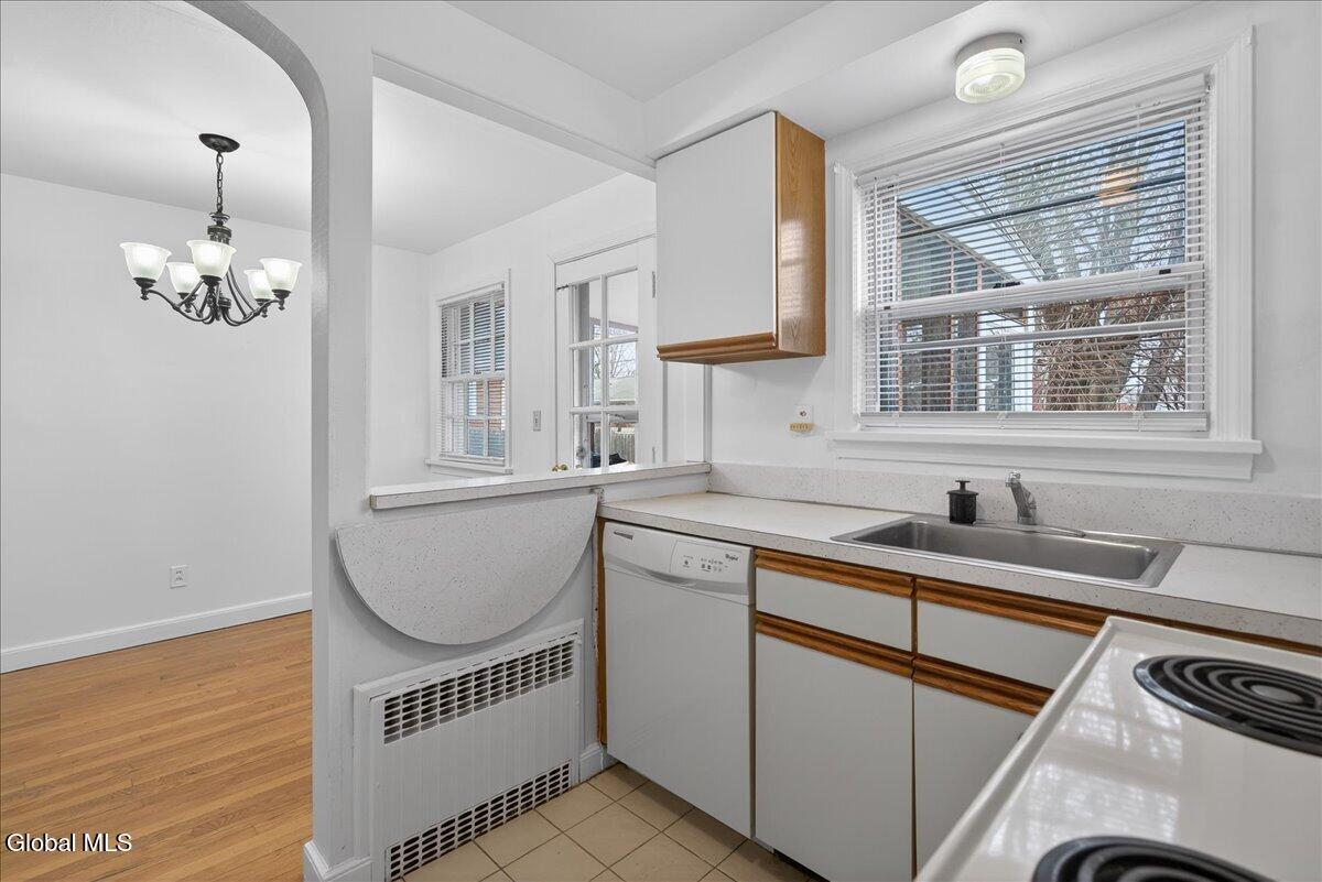 21 Hopewell Street Albany NY 12208