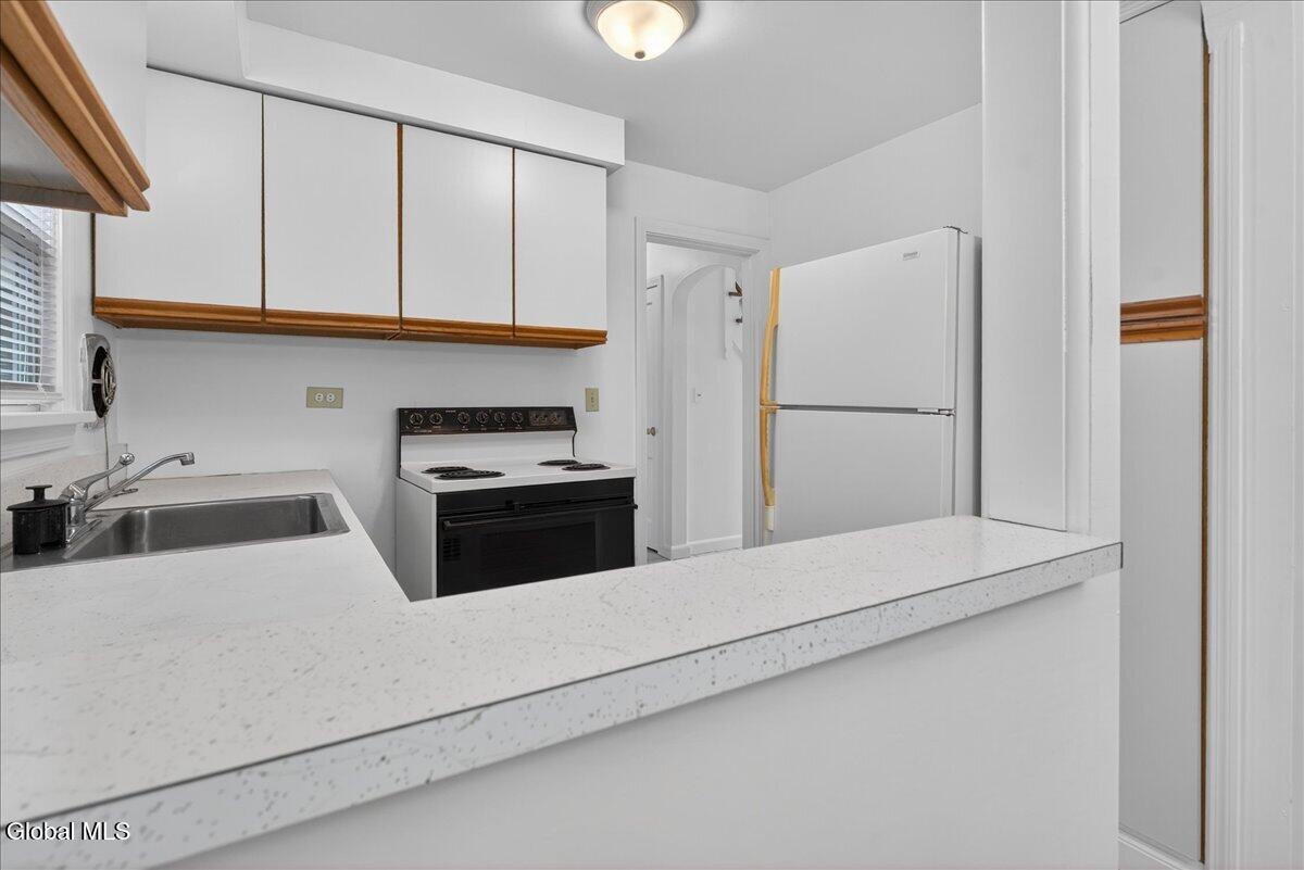 21 Hopewell Street Albany NY 12208