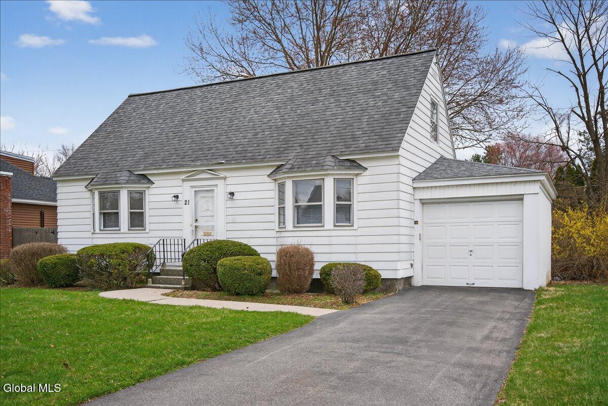 21 Hopewell Street Albany NY 12208