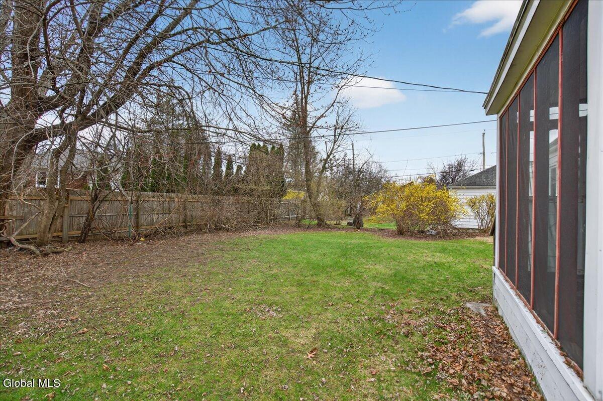21 Hopewell Street Albany NY 12208