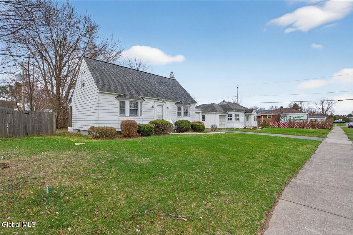 21 Hopewell Street Albany NY 12208