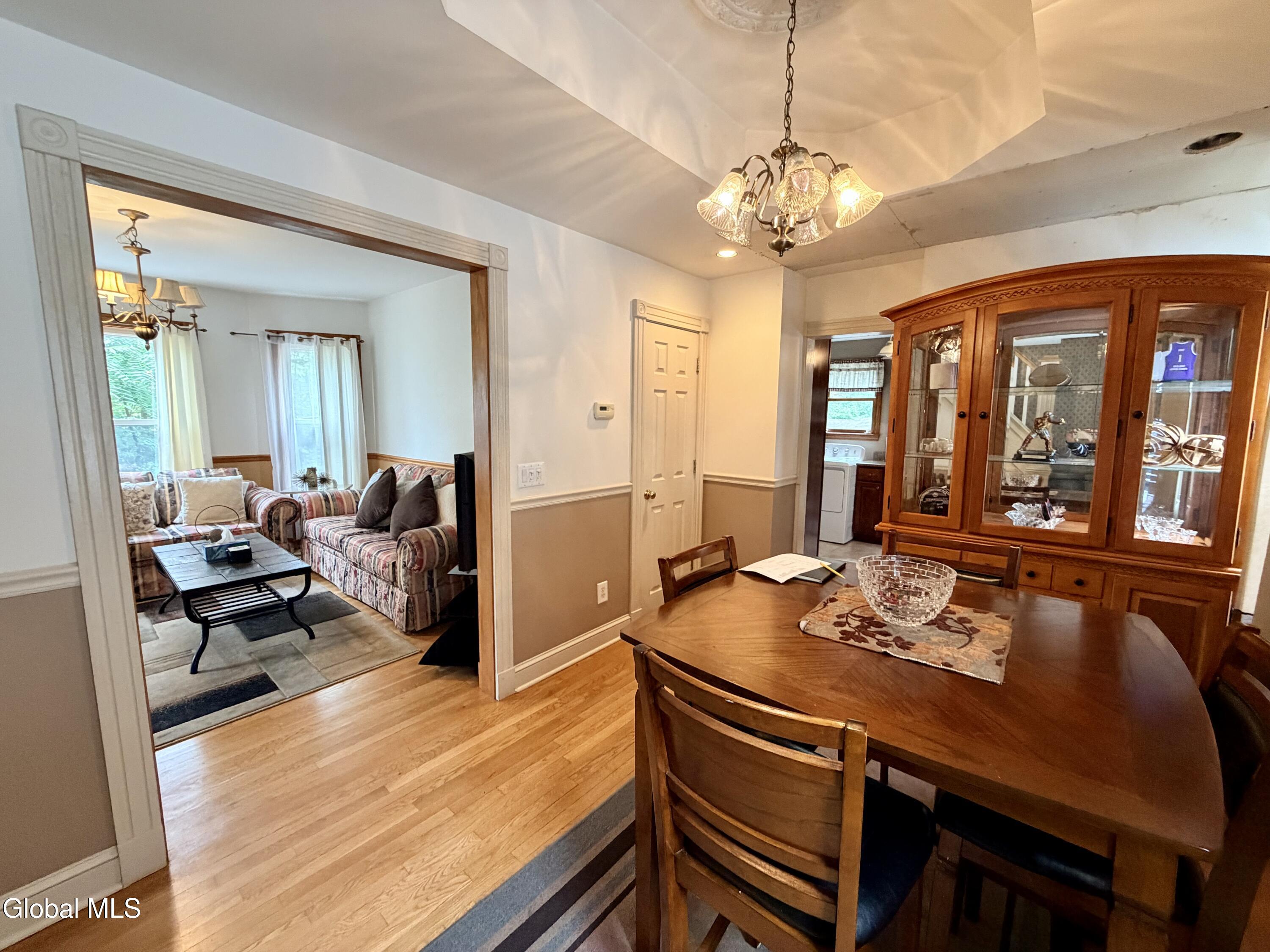 9 Finlay Street Amsterdam NY 12010