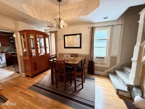 9 Finlay Street Amsterdam NY 12010