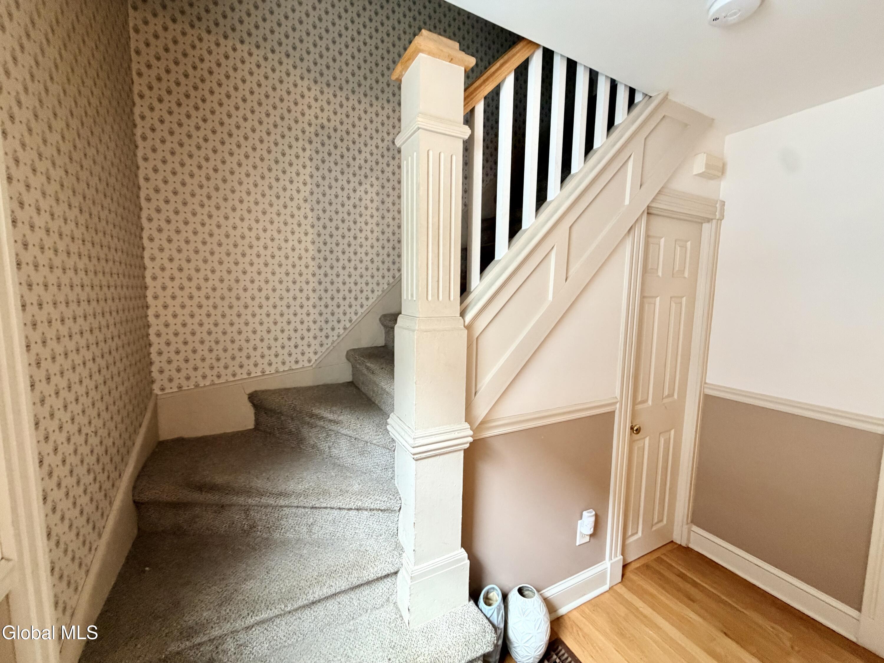 9 Finlay Street Amsterdam NY 12010