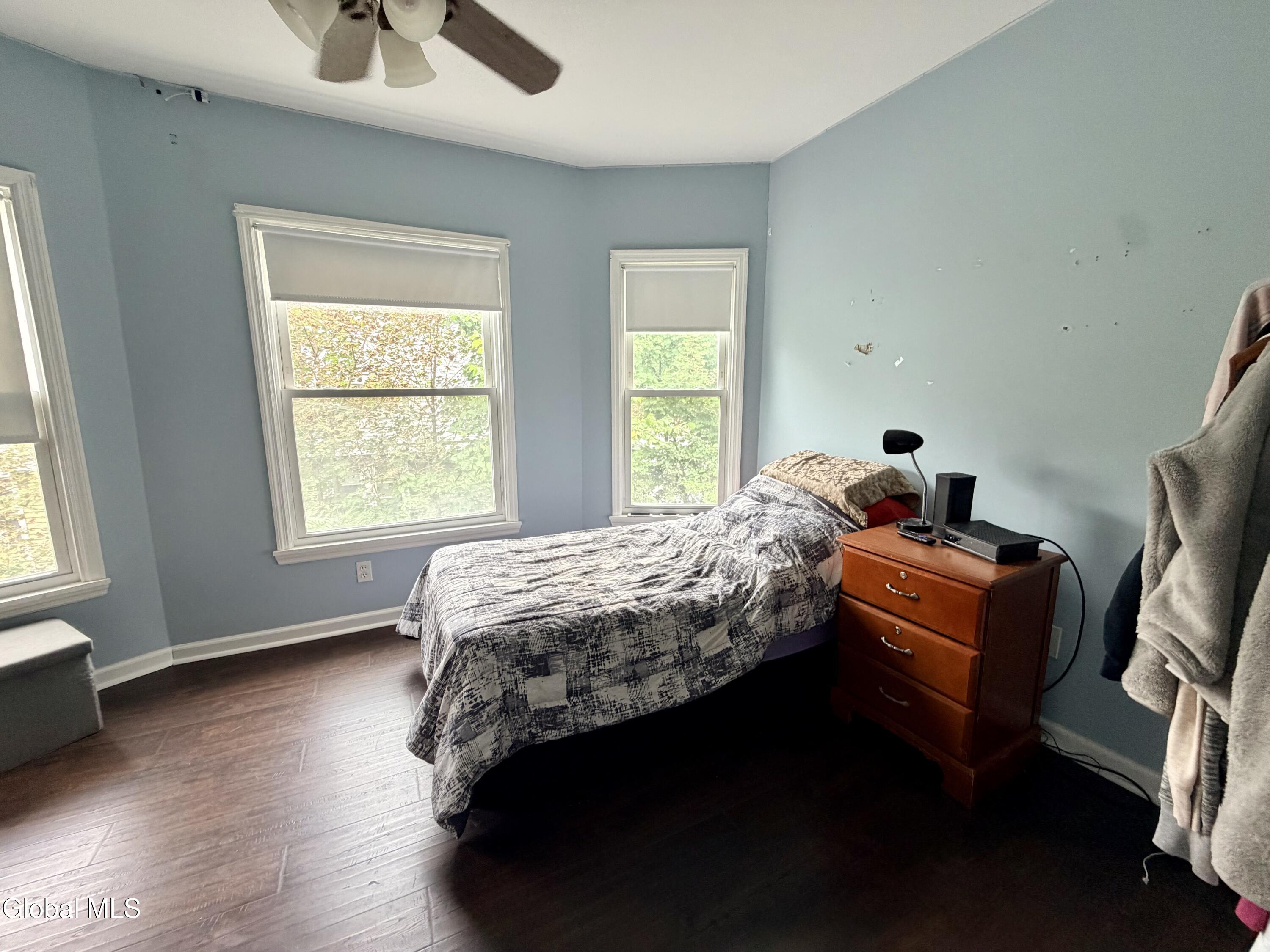 9 Finlay Street Amsterdam NY 12010