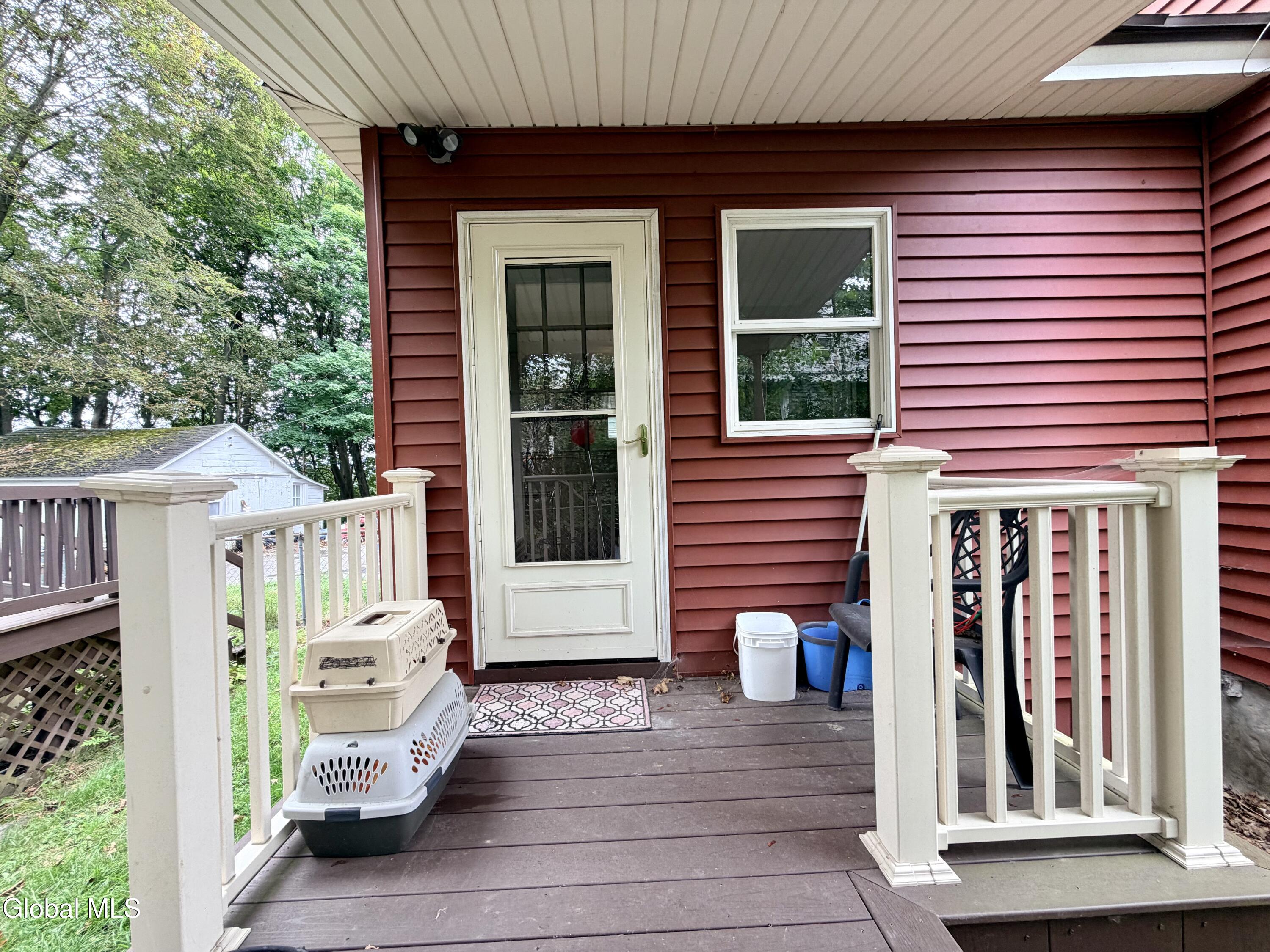 9 Finlay Street Amsterdam NY 12010