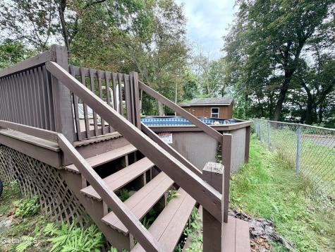 9 Finlay Street Amsterdam NY 12010
