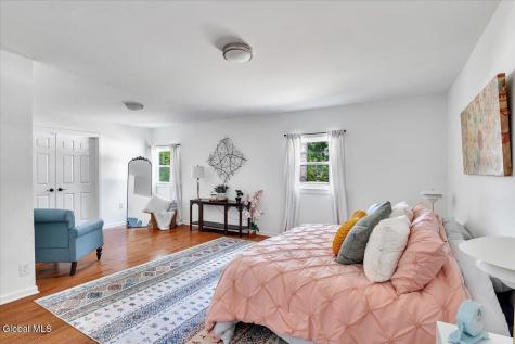 246 Lenox Avenue Albany NY 12208