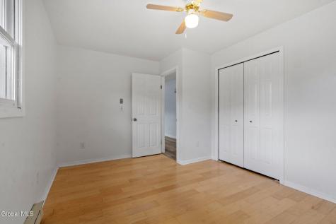 7 Hemlock Lane Albany NY 12208