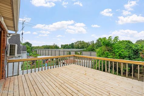 7 Hemlock Lane Albany NY 12208