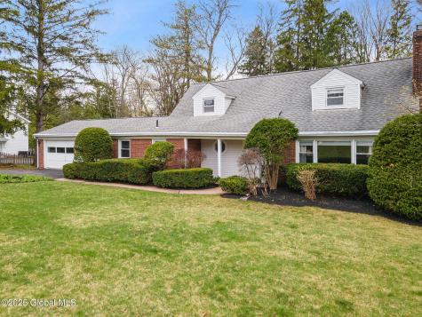 5 Old Niskayuna Road Loudonville NY 12211