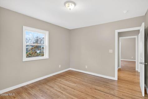 2965 Hillcrest Road Niskayuna NY 12309