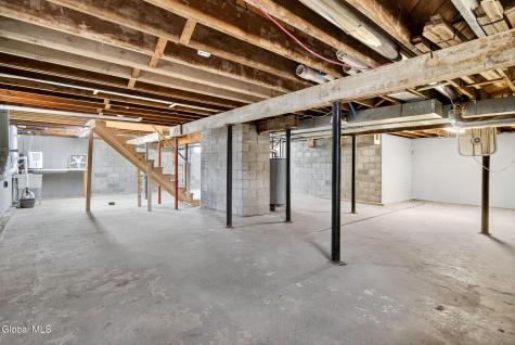 2965 Hillcrest Road Niskayuna NY 12309