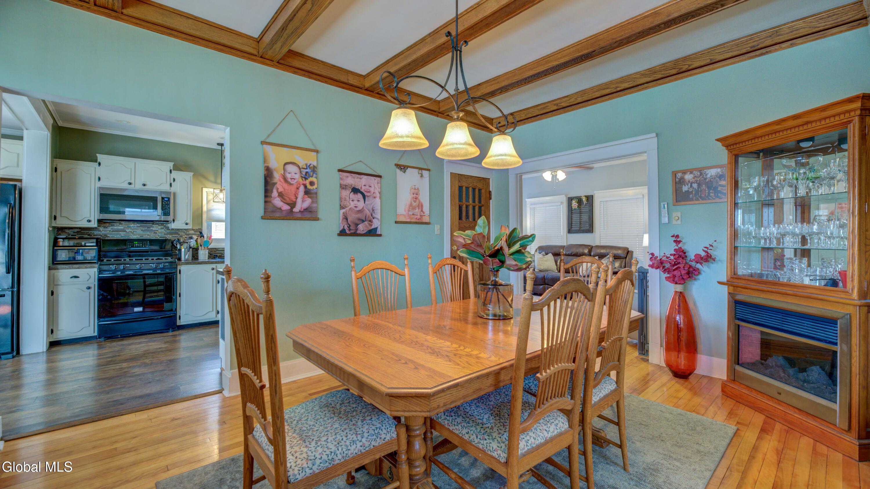 29 Almond Street Gloversville NY 12078
