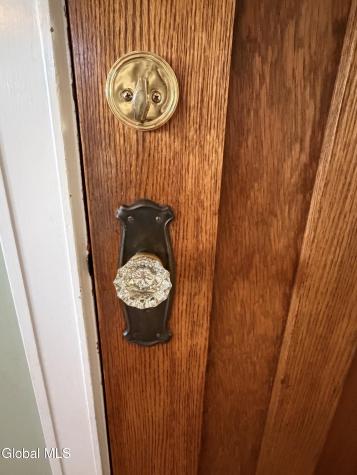 29 Almond Street Gloversville NY 12078