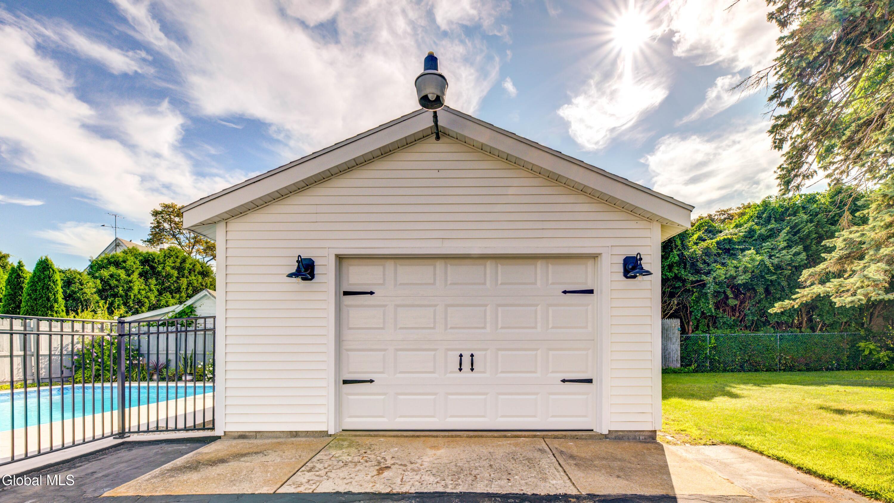 29 Almond Street Gloversville NY 12078
