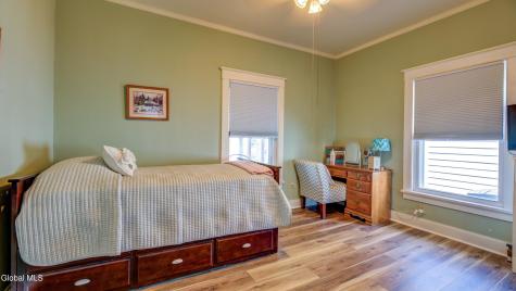 29 Almond Street Gloversville NY 12078