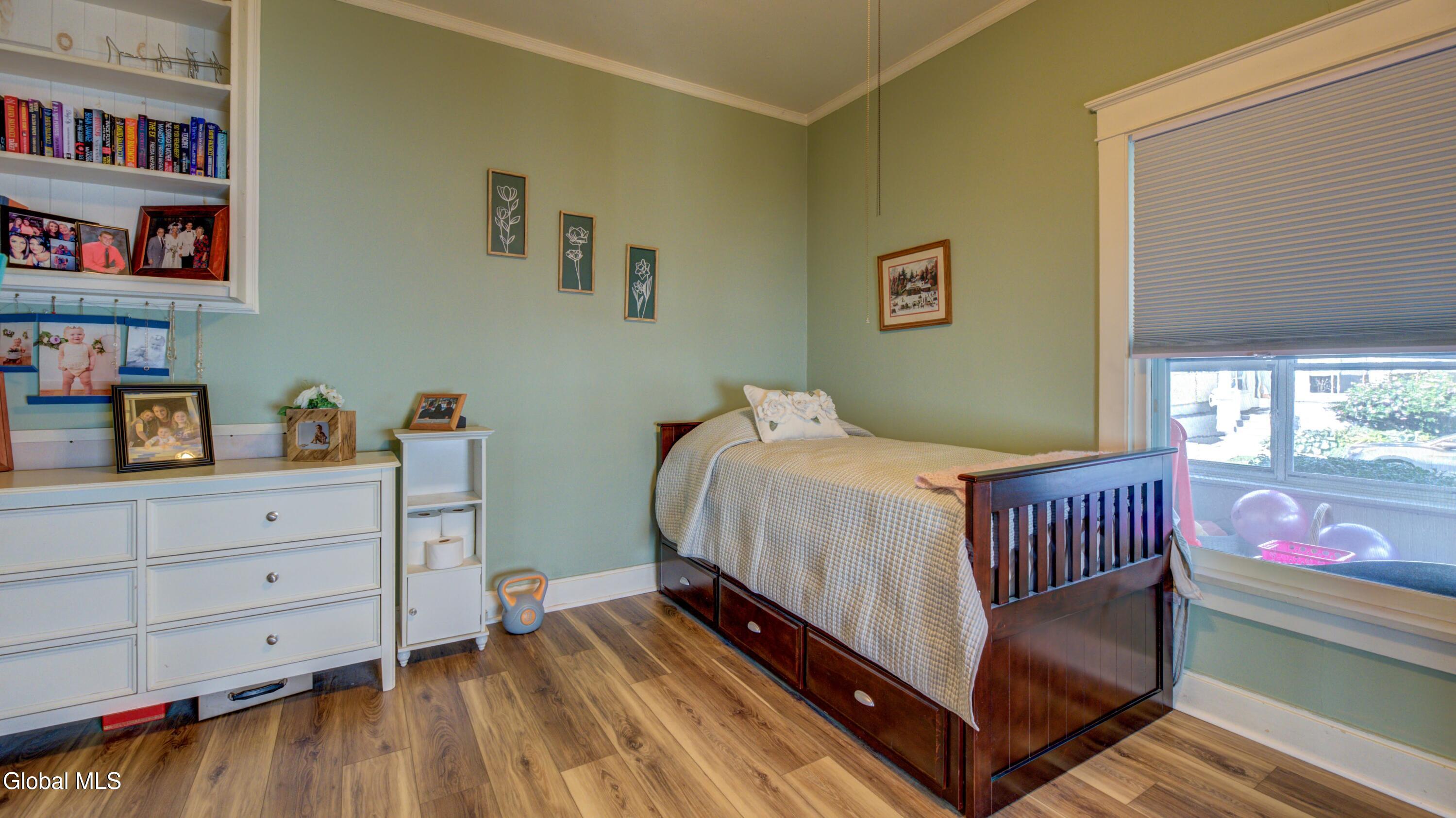 29 Almond Street Gloversville NY 12078