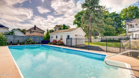 29 Almond Street Gloversville NY 12078
